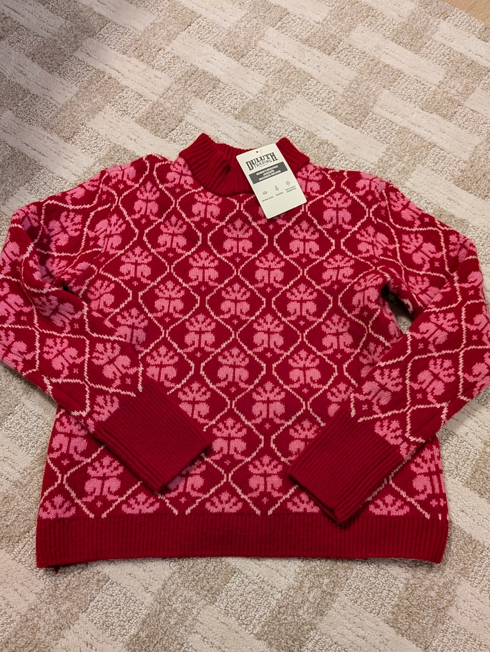 Duluth Trading Co Red and Pink Woolpaca Mockneck Sweater ❄️